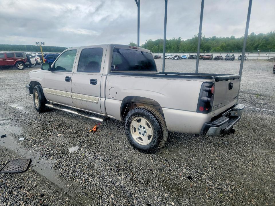 2005 CHEVROLET SILVERADO C1500 — Фото 2 из 12