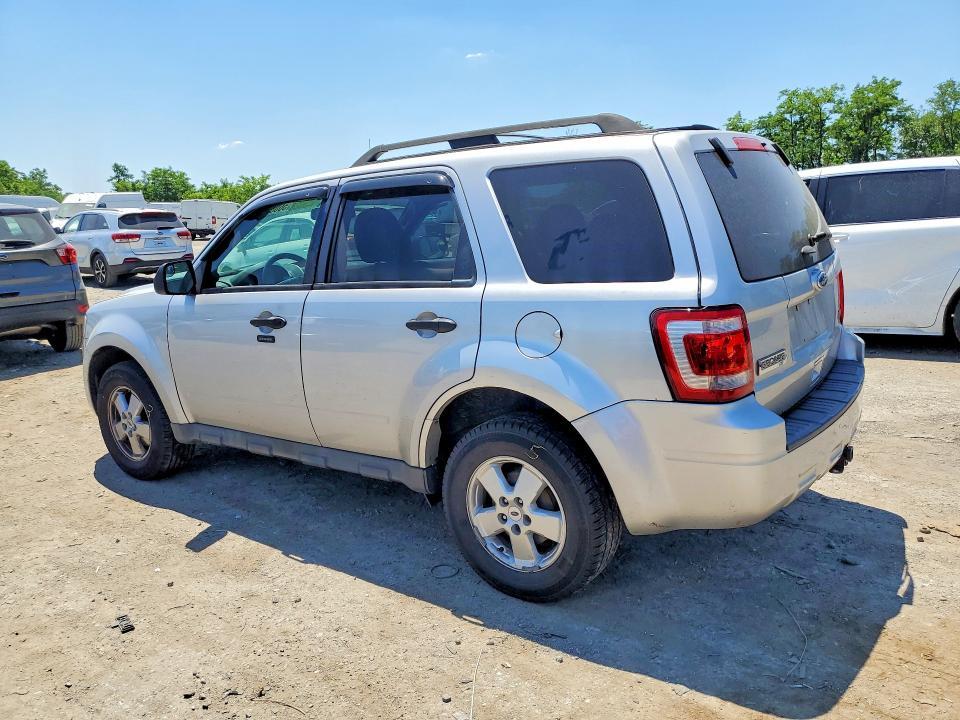 2012 FORD ESCAPE XLT — Фото 2 из 14