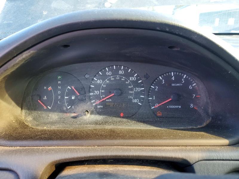 2001 TOYOTA CAMRY SOLARA SLE V6 — Фото 9 из 12