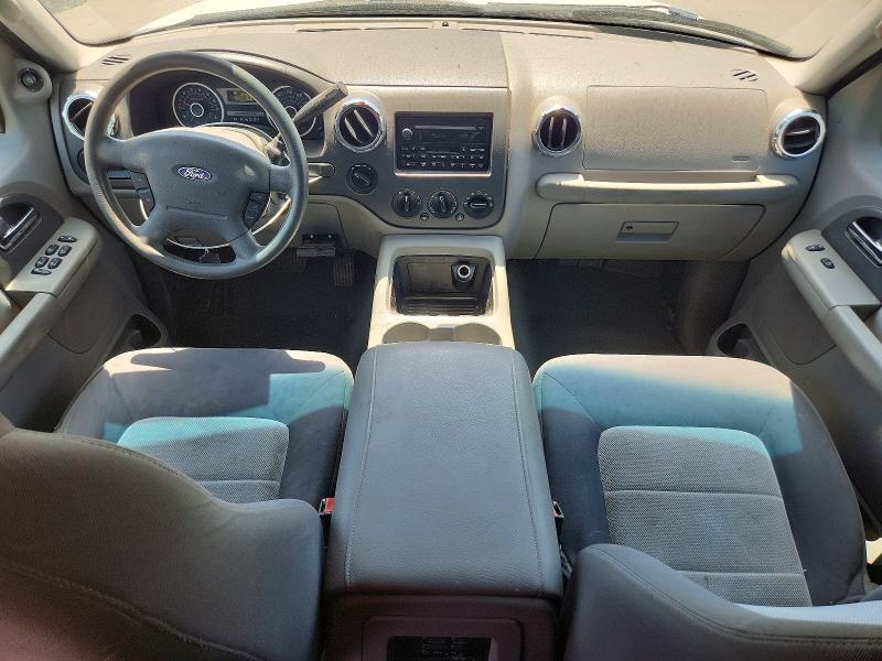 2005 FORD EXPEDITION XLT — Фото 8 из 13