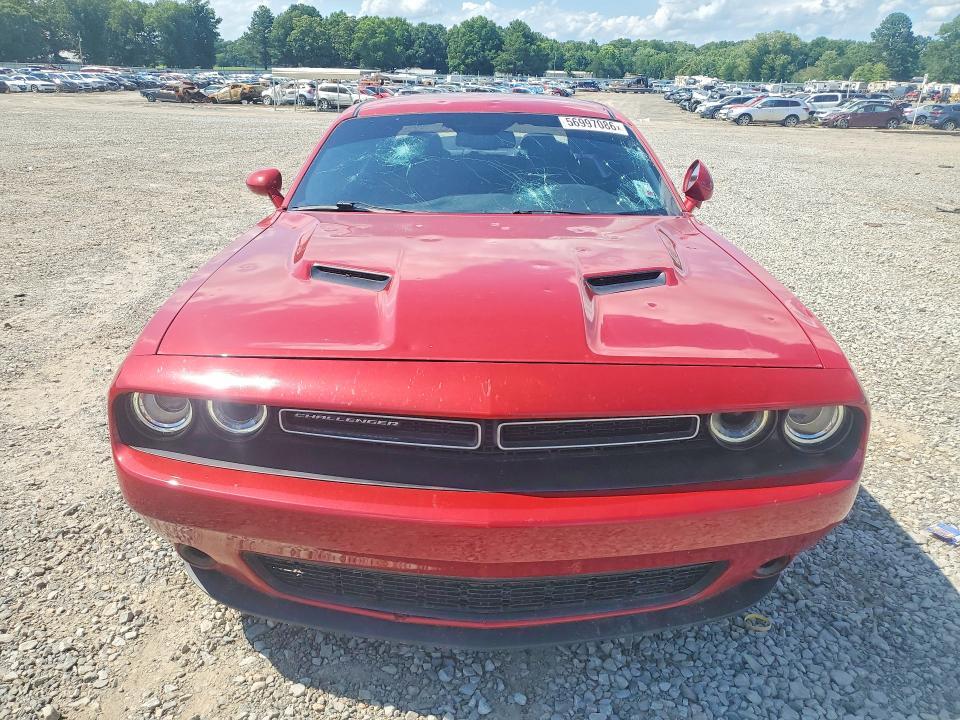 2016 DODGE CHALLENGER SXT — Фото 5 из 12