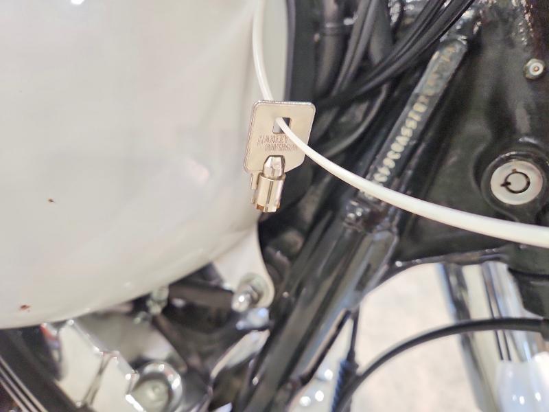 1HD1BXB155Y036433 2005 HARLEY-DAVIDSON FLSTFI photo no. 8