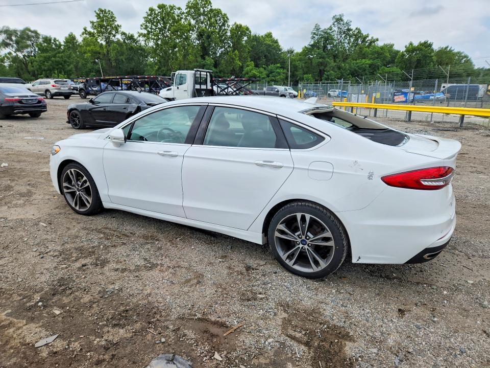 2020 FORD FUSION TITANIUM — Фото 2 из 12
