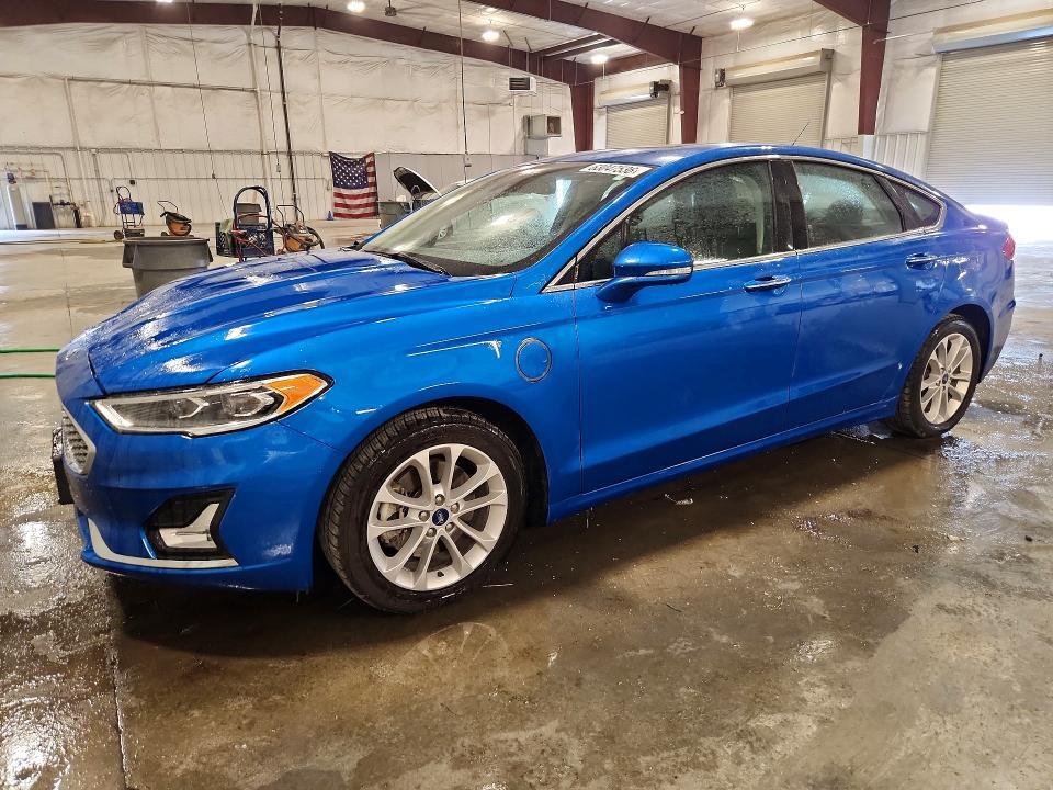 3FA6P0SU7LR126887 2020 FORD FUSION photo no. 1