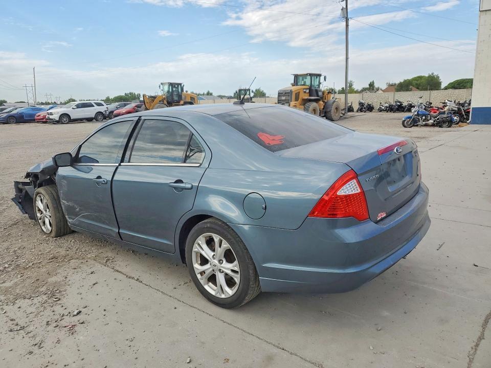 3FAHP0HA8CR285536 2012 FORD FUSION photo no. 2