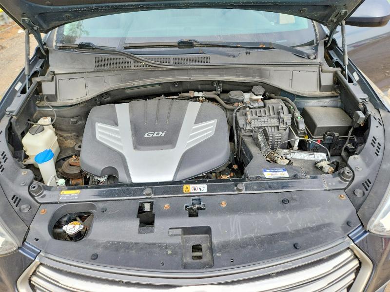 2017 HYUNDAI SANTA FE SE — Фото 12 из 13