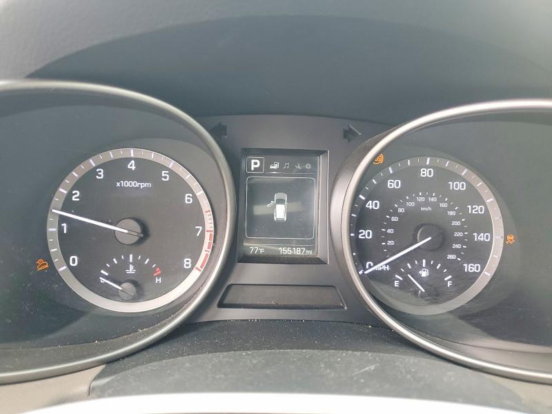 2017 HYUNDAI SANTA FE SE — Фото 9 из 13
