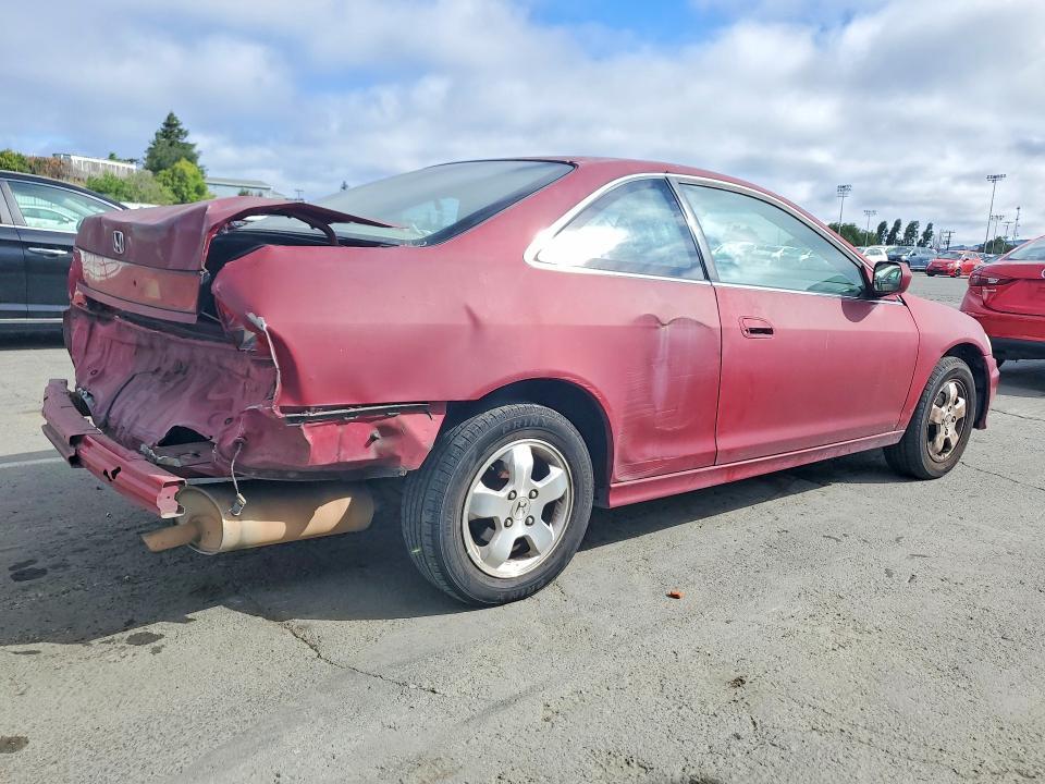 1HGCG32732A012825 2002 HONDA ACCORD photo no. 3