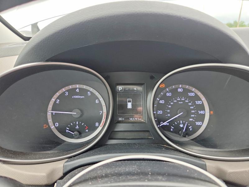 2017 HYUNDAI SANTA FE SE — Фото 9 из 13