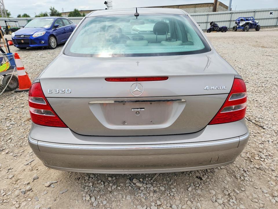 2005 MERCEDES-BENZ E 320 4MATIC — Фото 6 из 12