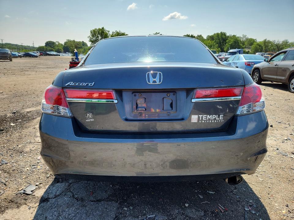 2012 HONDA ACCORD LX — Фото 6 из 12