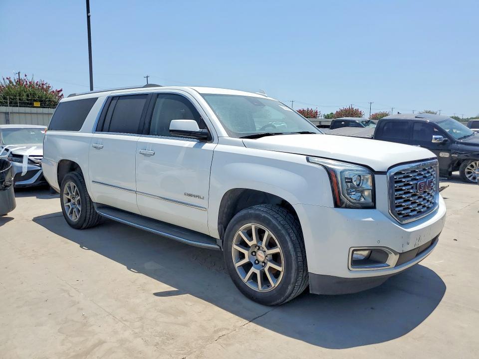 2020 GMC YUKON XL DENALI — Фото 4 из 13