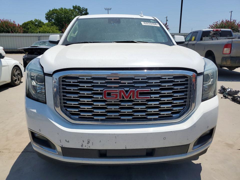 2020 GMC YUKON XL DENALI — Фото 5 из 13