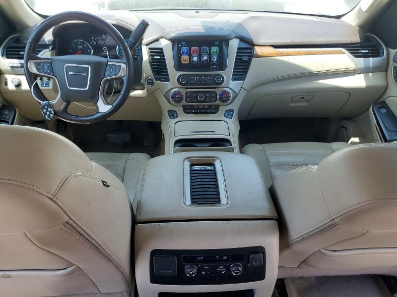 2020 GMC YUKON XL DENALI — Фото 8 из 13