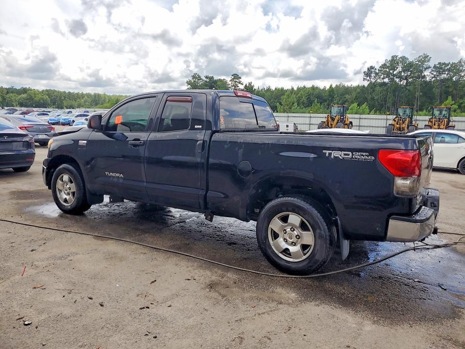 2008 TOYOTA TUNDRA SR5 — Фото 2 из 12