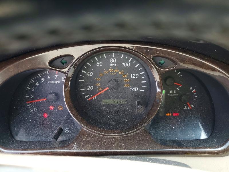 2002 TOYOTA HIGHLANDER LIMITED — Фото 9 из 13