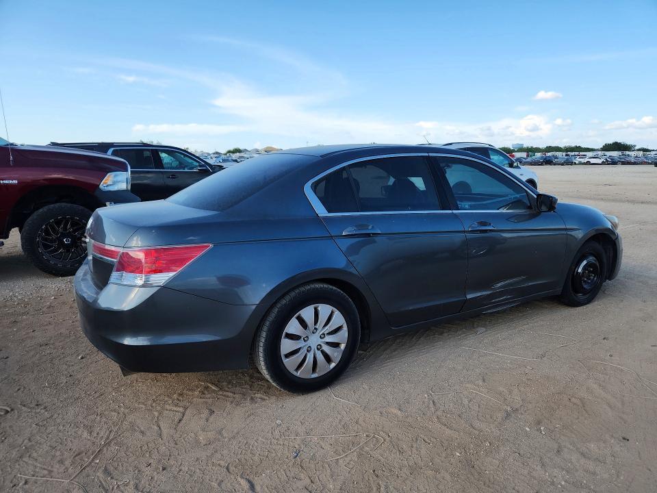1HGCP2F38CA055270 2012 HONDA ACCORD photo no. 3