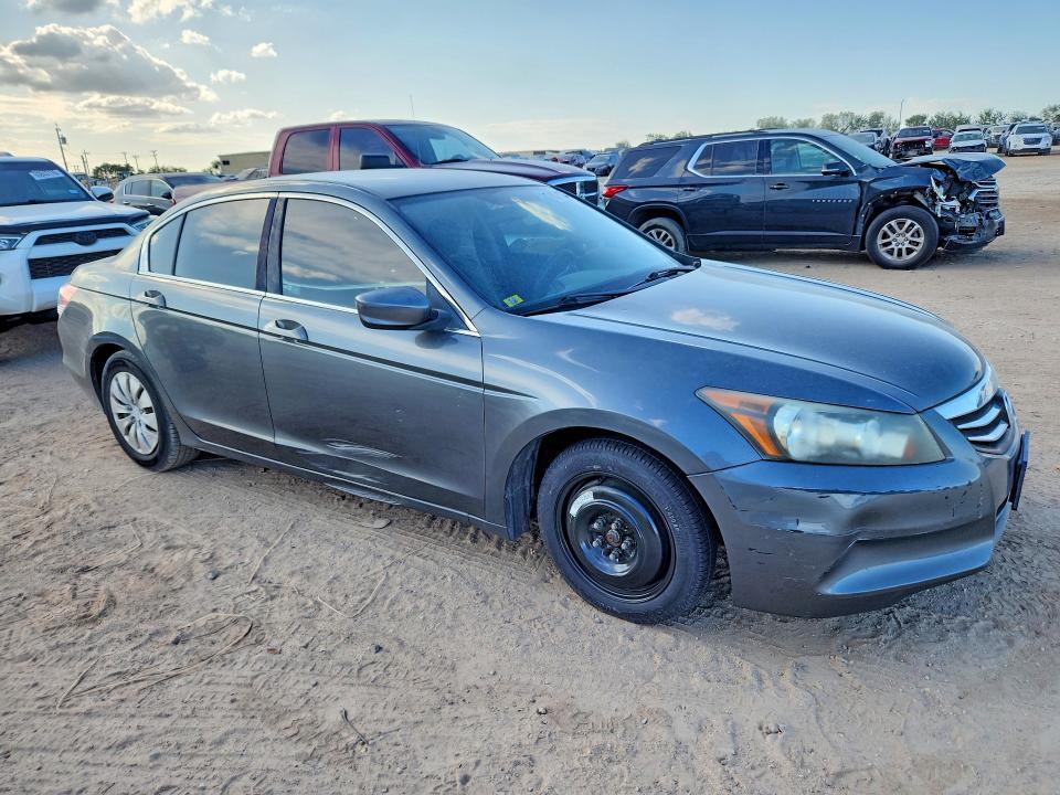 1HGCP2F38CA055270 2012 HONDA ACCORD photo no. 4