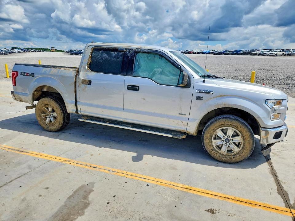 1FTEW1EP1GKF60690 2016 FORD F150 photo no. 4