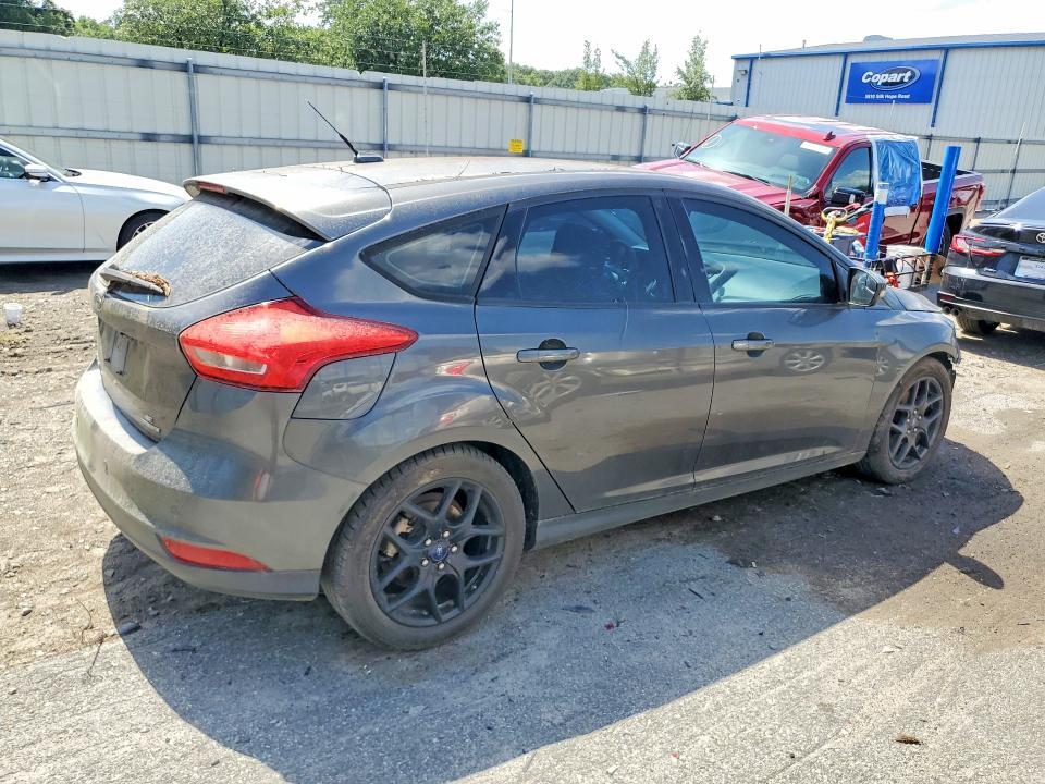 2016 FORD FOCUS SE — Фото 3 из 12