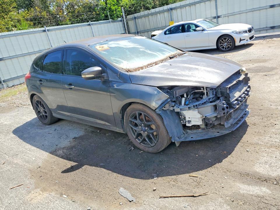 2016 FORD FOCUS SE — Фото 4 из 12