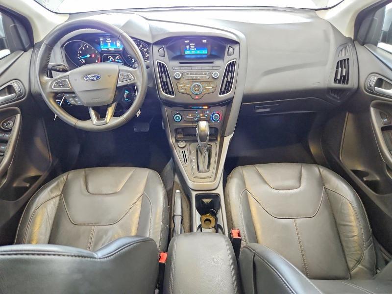 2016 FORD FOCUS SE — Фото 8 из 12