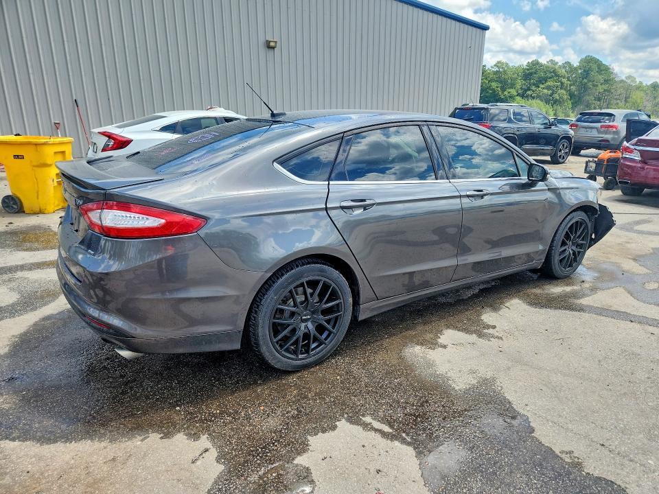 2016 FORD FUSION SE — Фото 3 из 12