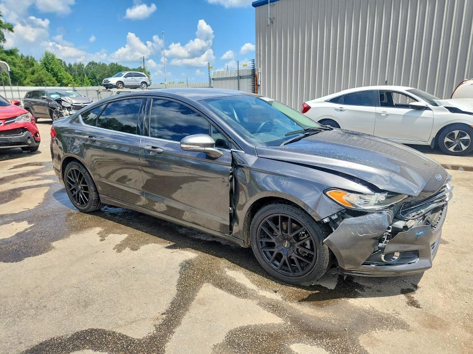 2016 FORD FUSION SE — Фото 4 из 12