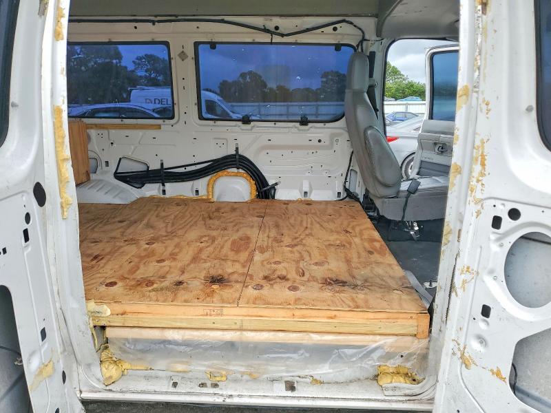 2009 FORD ECONOLINE E250 VAN — Фото 11 из 13