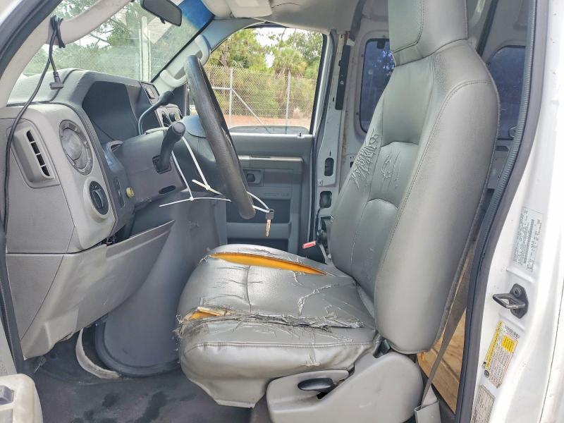 2009 FORD ECONOLINE E250 VAN — Фото 7 из 13
