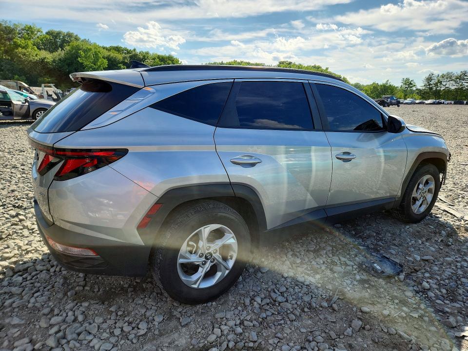 2024 HYUNDAI TUCSON SEL — Фото 3 из 13