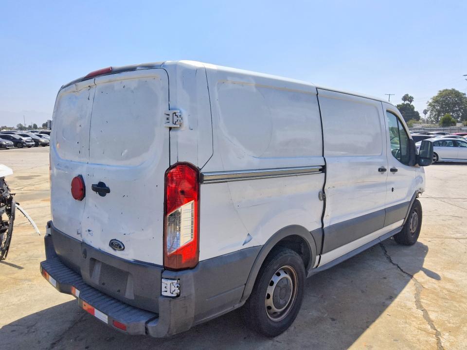 1FTYE1YM4GKB19556 2016 FORD TRANSIT photo no. 3