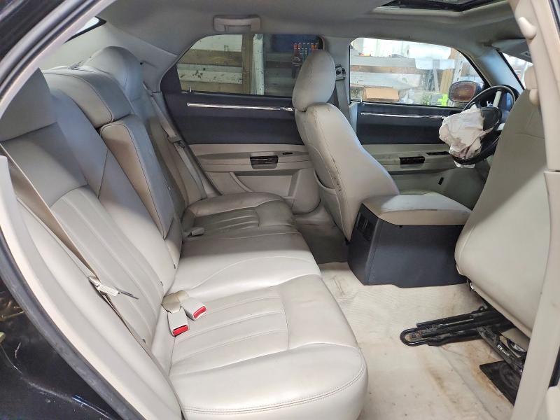 2006 CHRYSLER 300C — Фото 10 из 13