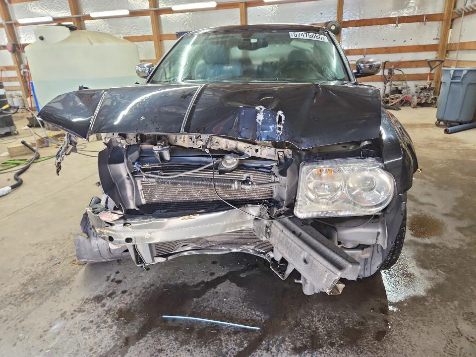 2006 CHRYSLER 300C — Фото 5 из 13