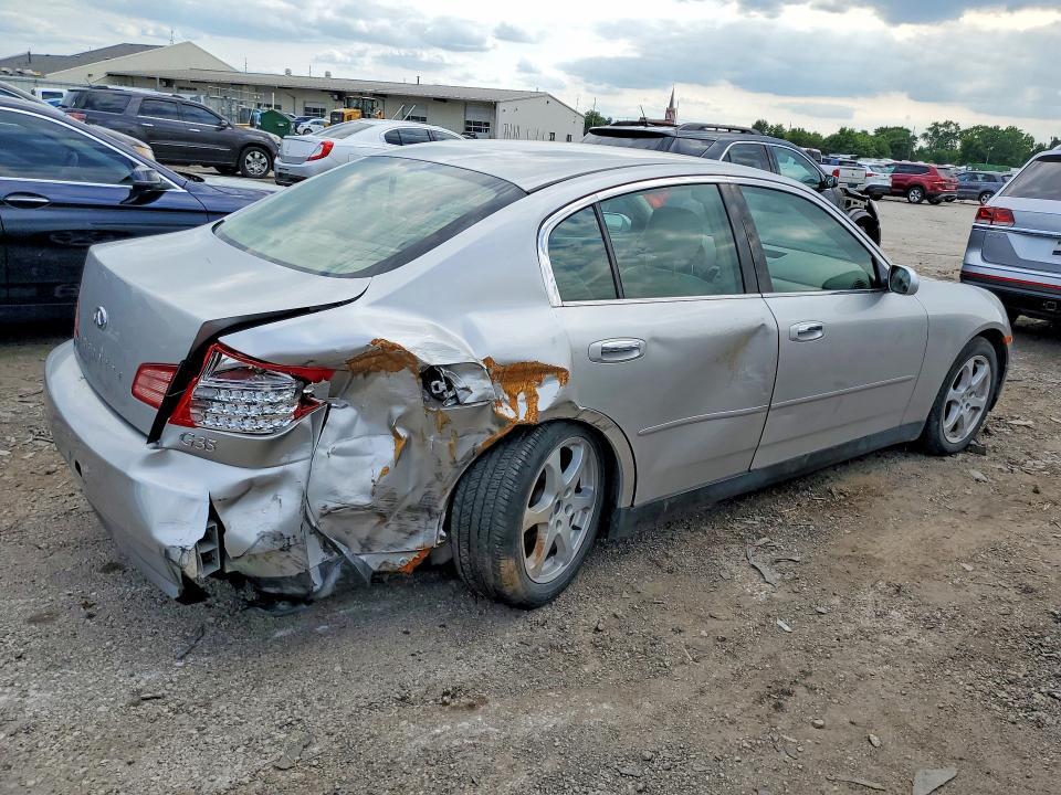 2003 INFINITI G35 BASE — Фото 3 из 12