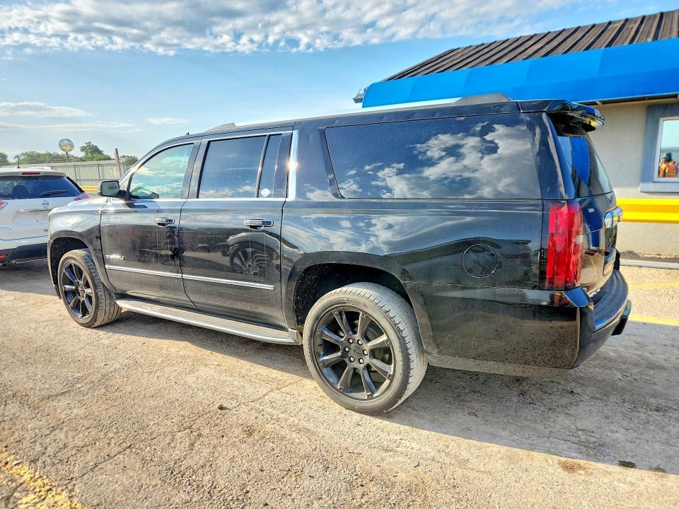 2016 GMC YUKON XL DENALI — Фото 2 из 13