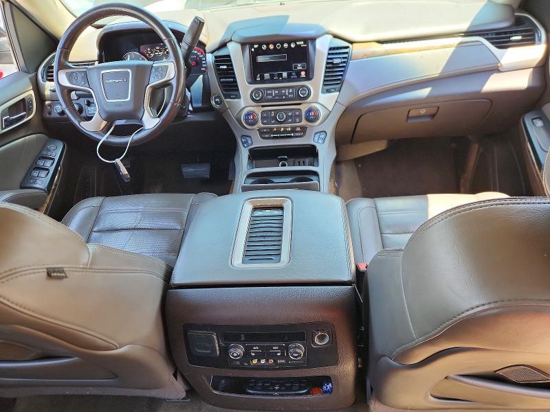 2016 GMC YUKON XL DENALI — Фото 8 из 13
