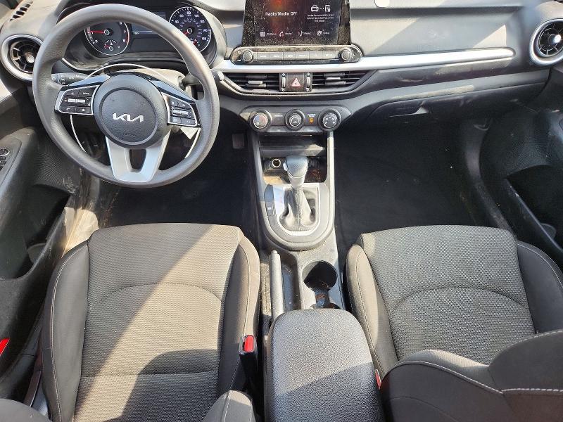 2024 KIA FORTE LXS — Фото 8 из 12