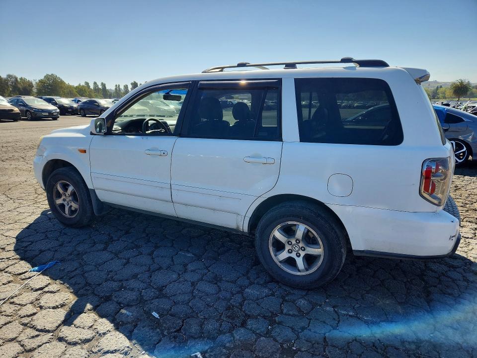 5FNYF28636B010957 2006 HONDA PILOT photo no. 2