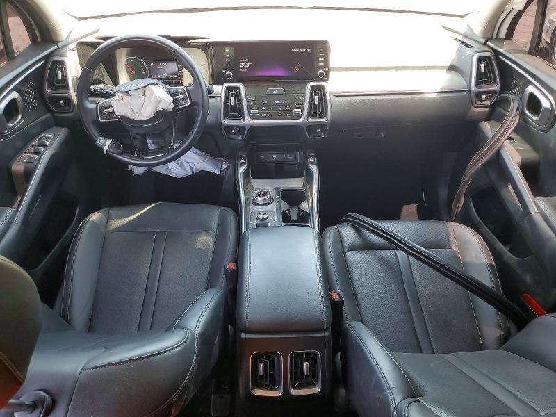 2024 KIA SORENTO EX — Фото 8 из 13