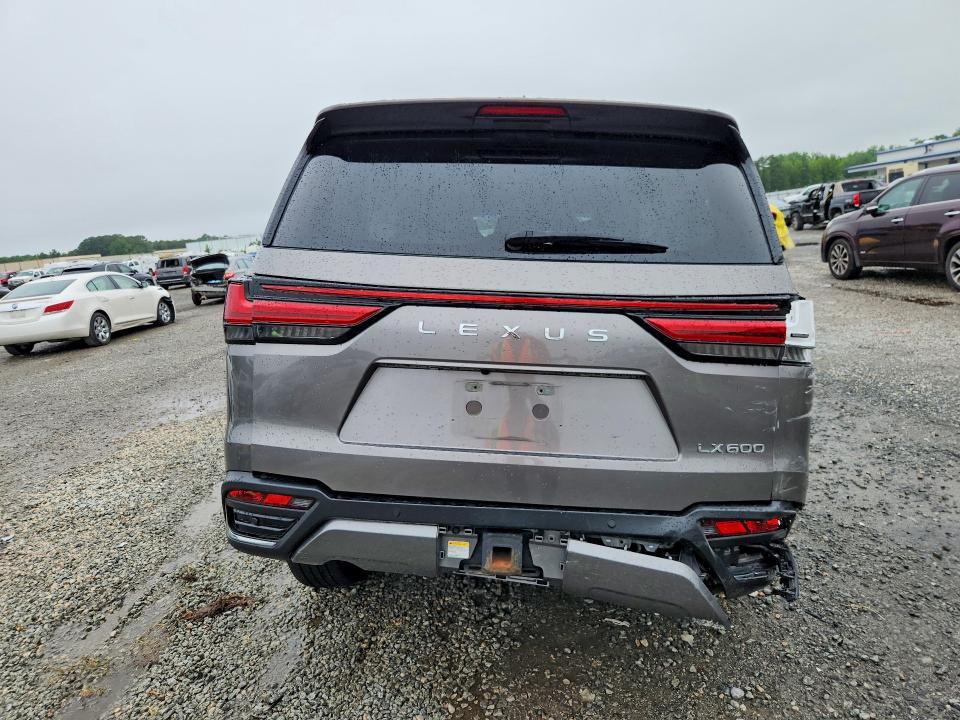 2024 LEXUS LX 600 LUXURY — Фото 6 из 14