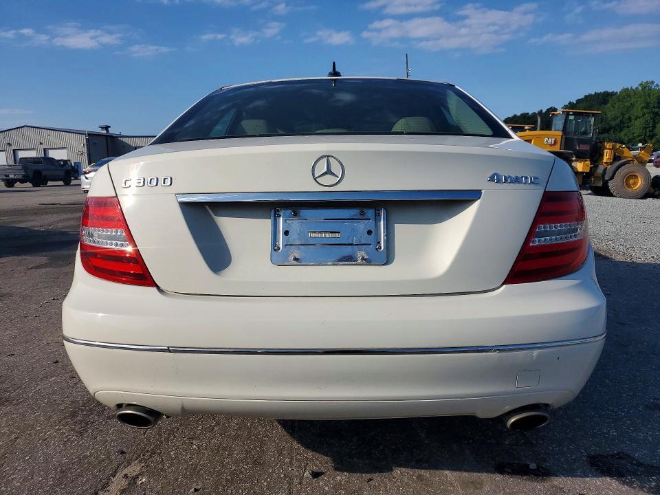 2012 MERCEDES-BENZ C 300 4MATIC — Фото 6 из 12