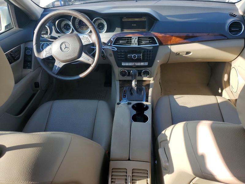 2012 MERCEDES-BENZ C 300 4MATIC — Фото 8 из 12