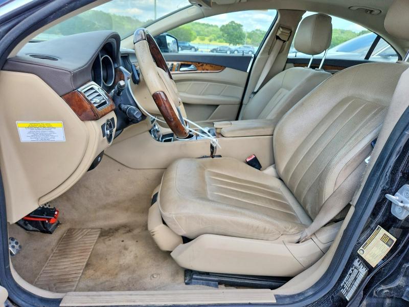 2012 MERCEDES-BENZ CLS 550 — Фото 7 из 13