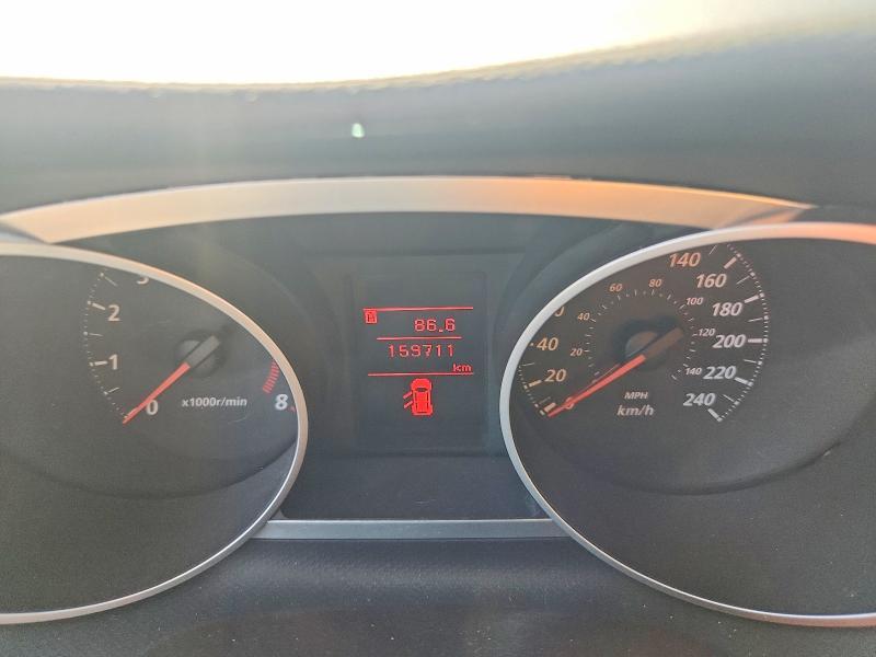 2012 MITSUBISHI OUTLANDER SE — Фото 9 из 12