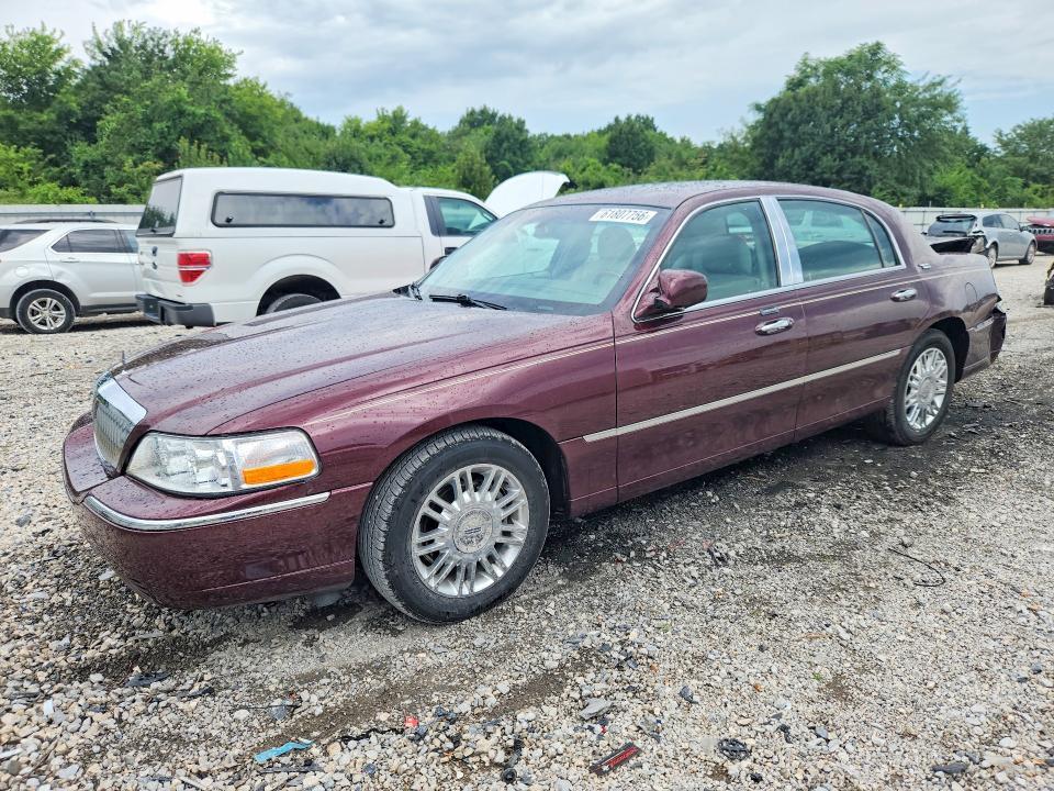 2006 LINCOLN TOWN CAR