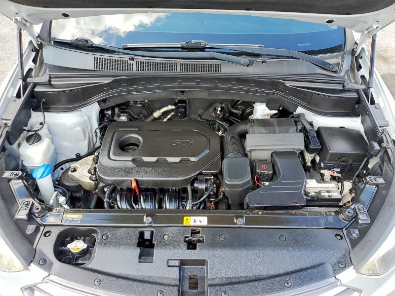 2017 HYUNDAI SANTA FE SPORT 2.4L — Фото 12 из 13