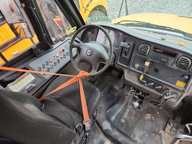 2009 THOMAS SAF-T-LINER C2 - SCHOOL BUS — Фото 5 из 10
