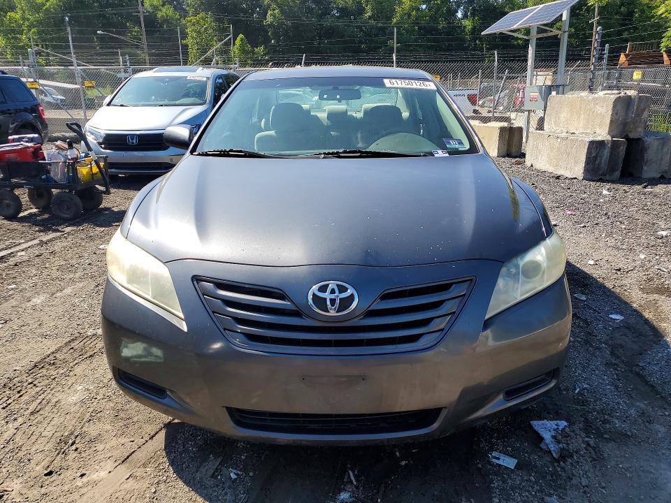 2009 TOYOTA CAMRY LE — Фото 5 из 12