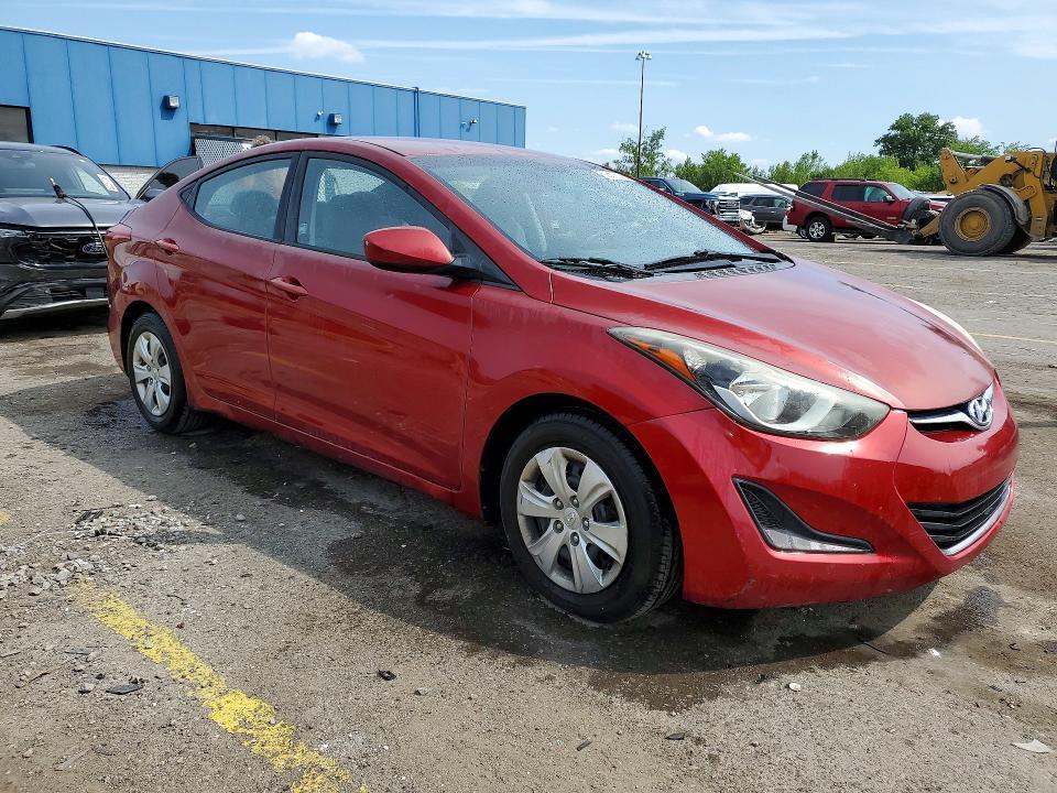 2016 HYUNDAI ELANTRA SE — Фото 4 из 12